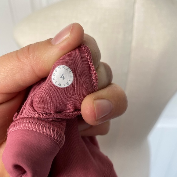 🍁50% Off Sale 🍁 Lululemon Moment To Movement 2-In-1 Tank - Picture 11 of 12